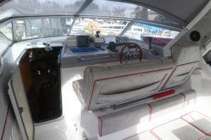 Helm and passenger seating starboard