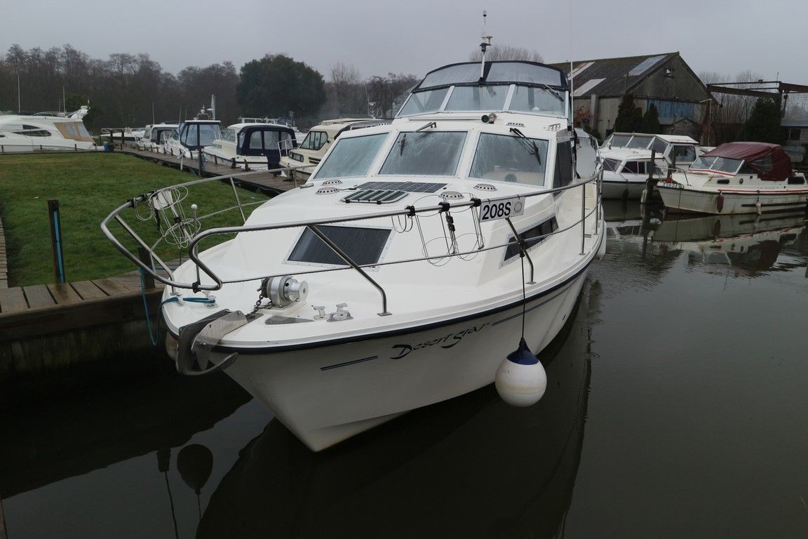 Broom 970 For Sale Norfolk Yacht Agency NYB2465