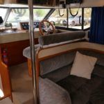 Interior helm to starboard