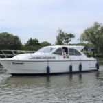 drivers sun roof and side window open