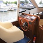 comfy broom sedan drivers armchair