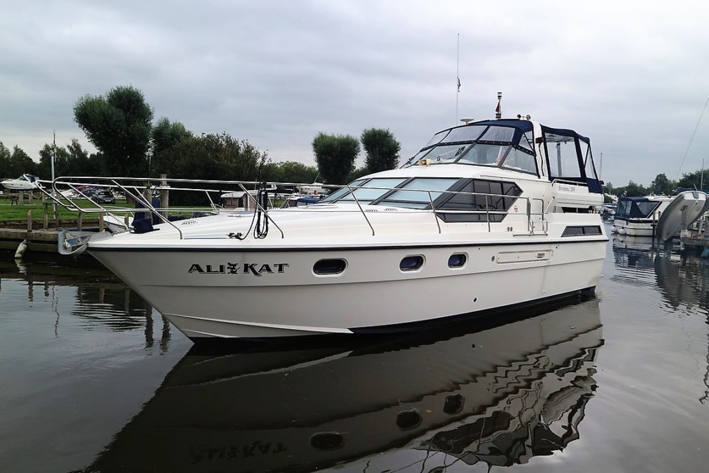Broom 37 For Sale Norfolk Yacht Agency NYB67193