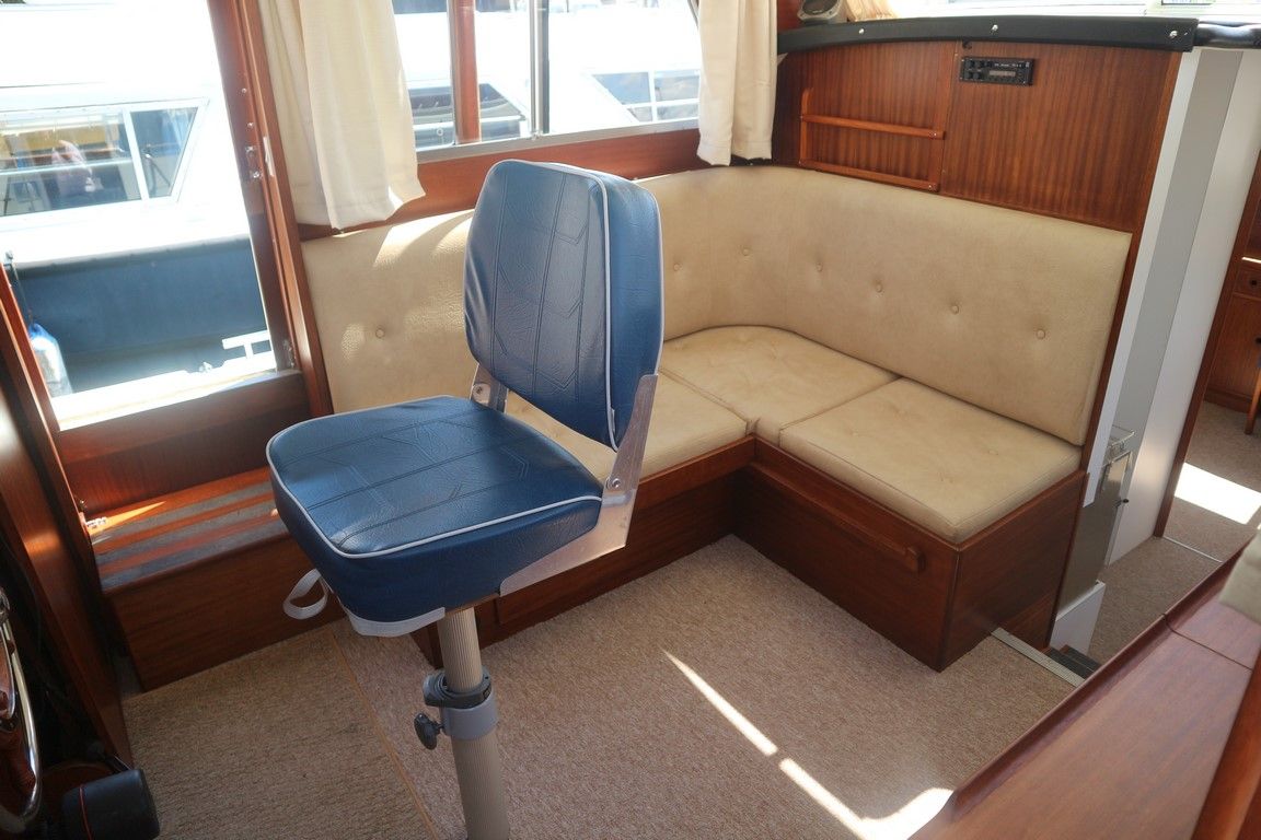 Broom 30 For Sale Norfolk Yacht Agency NYB73974