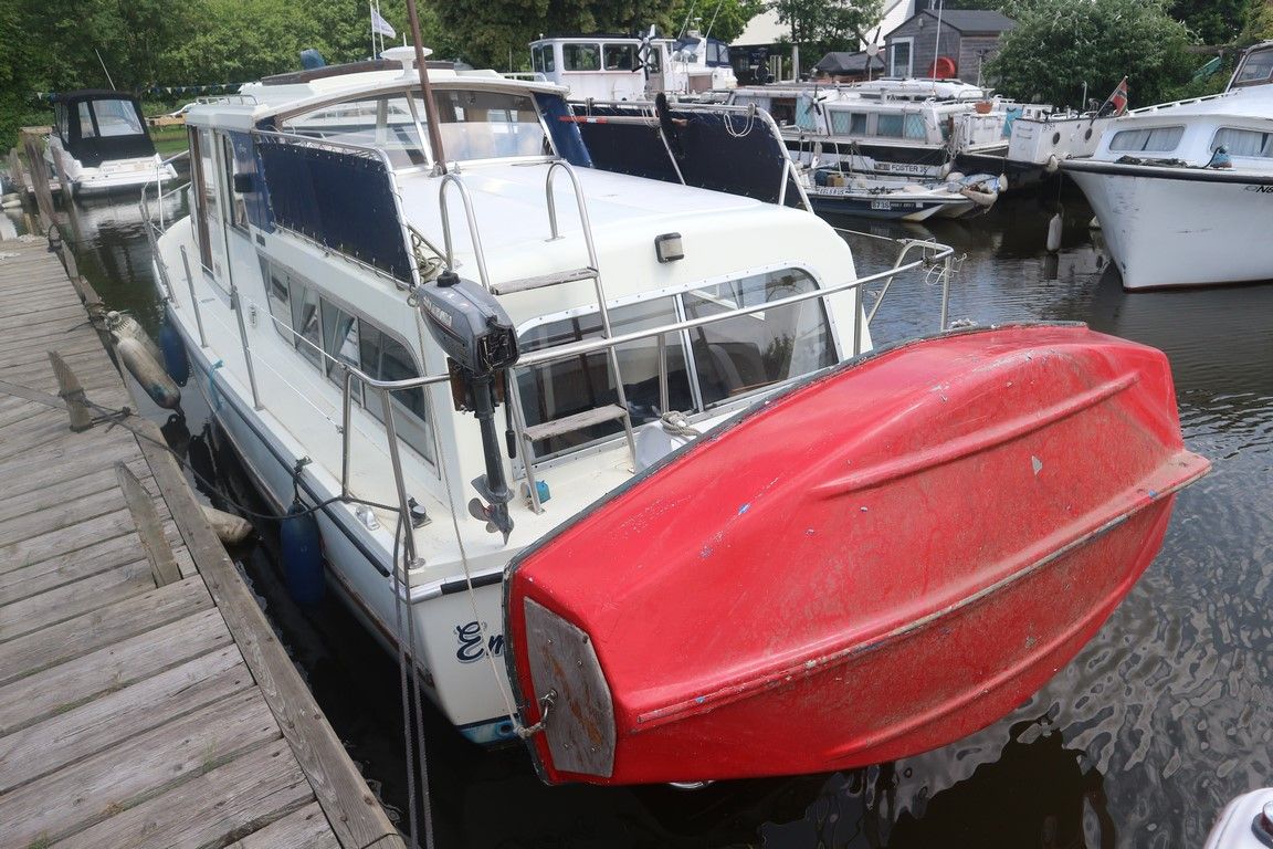 Broom 30 For Sale Norfolk Yacht Agency NYH74960