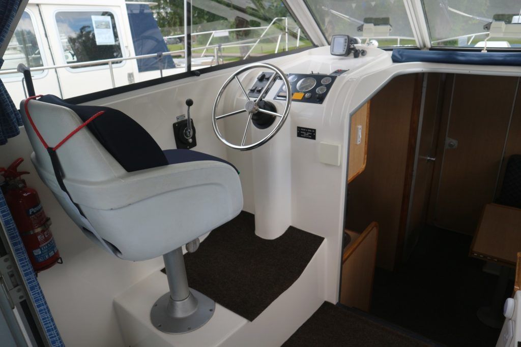 Broom 29 For Sale Norfolk Yacht Agency NYB76185