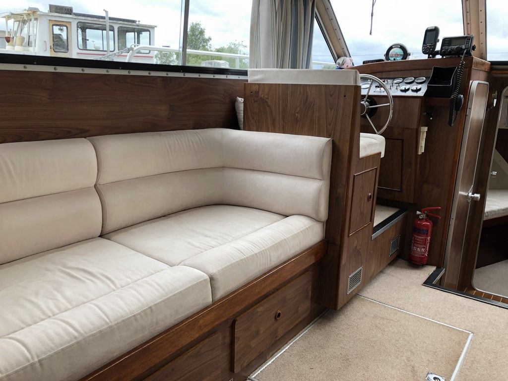 Broom 32 For Sale Norfolk Yacht Agency NYB87195