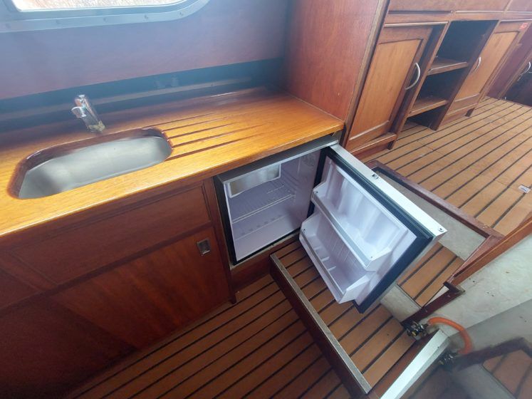 Broom 30 For Sale Norfolk Yacht Agency NYH134099