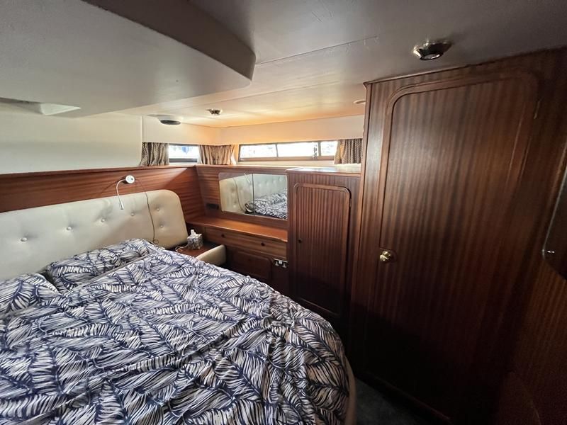 Broom 37