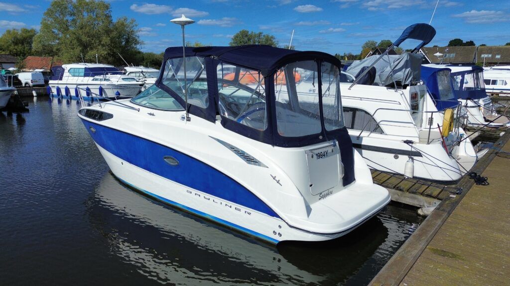 Bayliner 265
